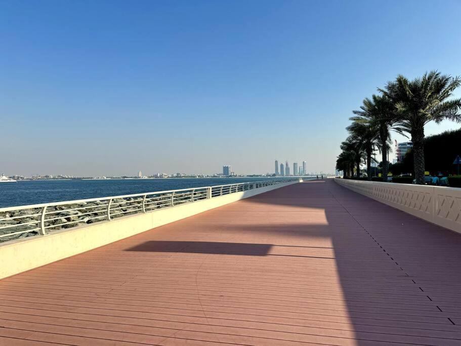 Luxury Mina Azizi Palm Jumeirah-private