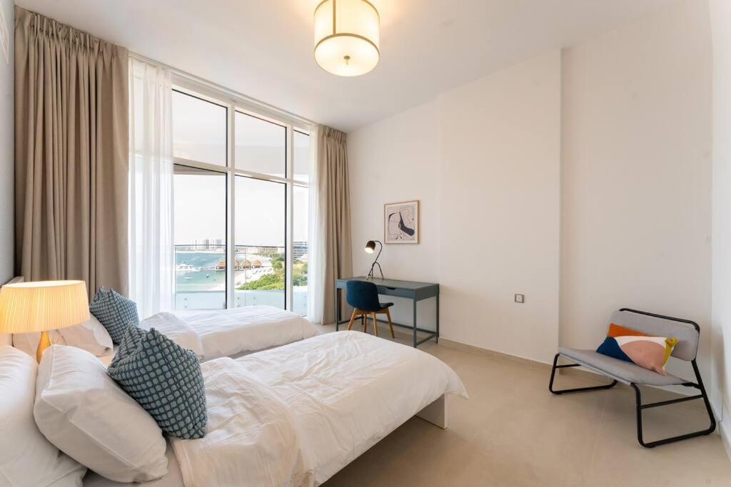 Luxury Mina Azizi Palm Jumeirah-private Beach * Dubai