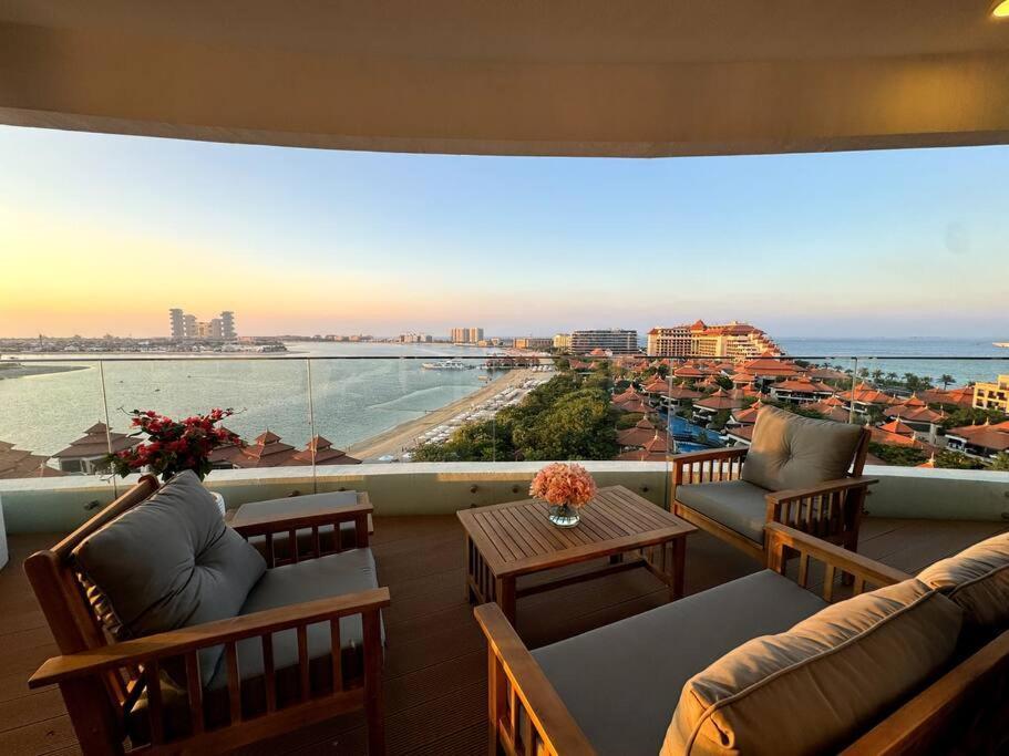 Luxury Mina Azizi Palm Jumeirah-private